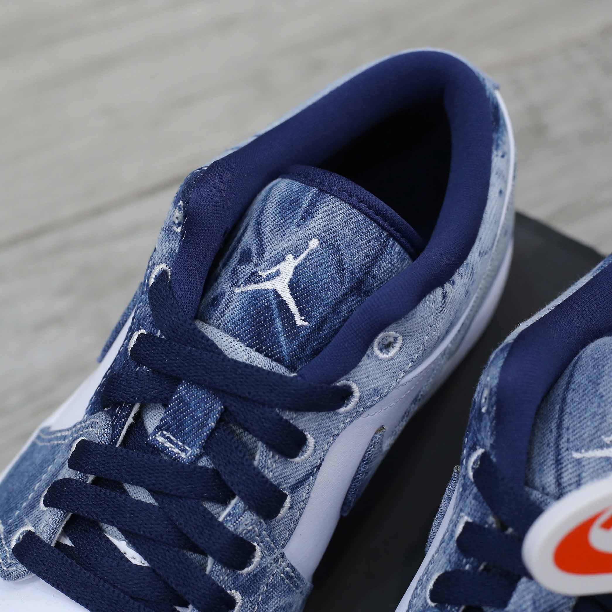 Giày Nike Air Jordan 1 Low SE ‘Washed Denim’ Real