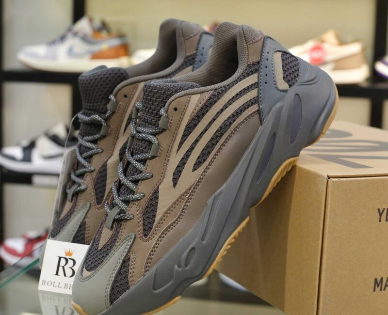 Giày Adidas Yeezy 700 V2 Geode Best Quality