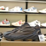 Giày Adidas Yeezy 700 V2 Geode Best Quality