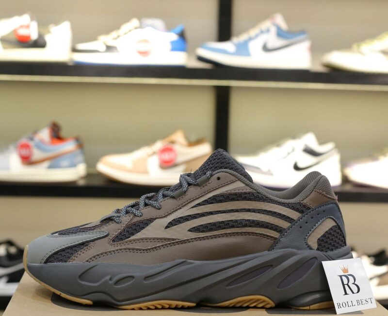 Giày Adidas Yeezy 700 V2 Geode Best Quality