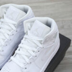 Giày Nike Air Jordan 1 Mid Triple White Best Quality