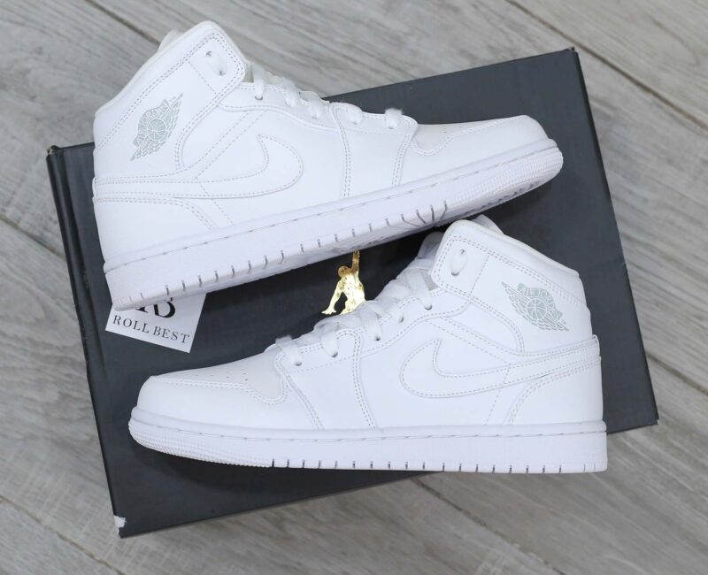 Giày Nike Air Jordan 1 Mid Triple White Best Quality