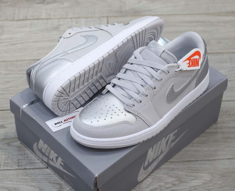 Giày Nike Air Jordan 1 Retro Low OG Neutral Grey Metallic Silver Real