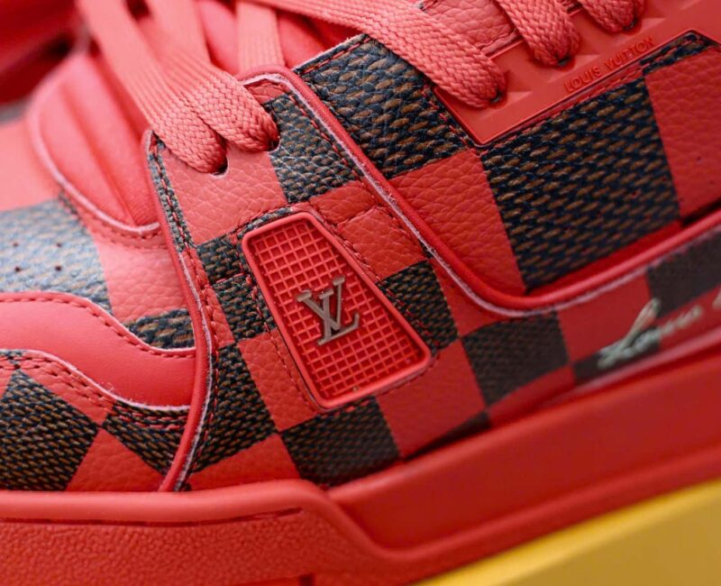 Giày Louis Vuitton LV Trainer Sneaker Damier Pop Rojo Hombre Like Auth