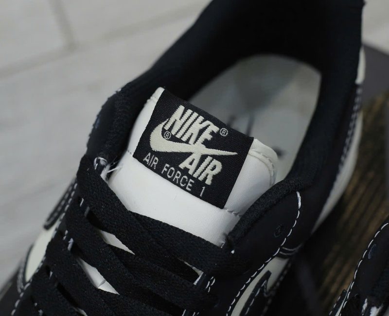 Giày Air Force 1 Supreme Black White Best Quality