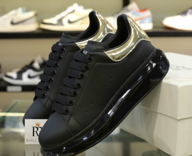 Giày Alexander McQueen Oversized Black Gold Like Auth