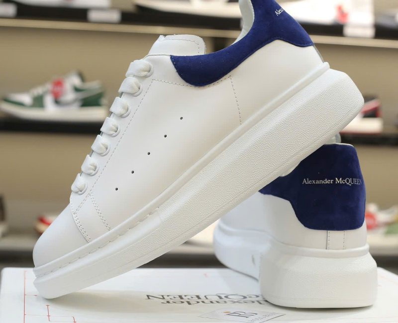 Giày Alexander McQueen Oversized White Paris Blue Like Auth