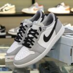 Giày Nike Air Jordan 1 Low OG Barons Real