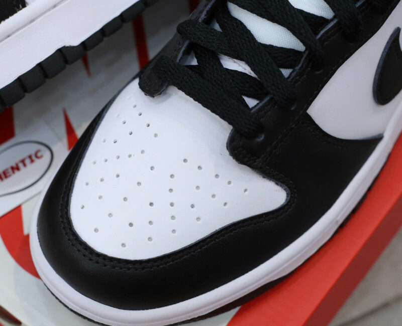 Giày Nike Dunk Low Retro White Black Real