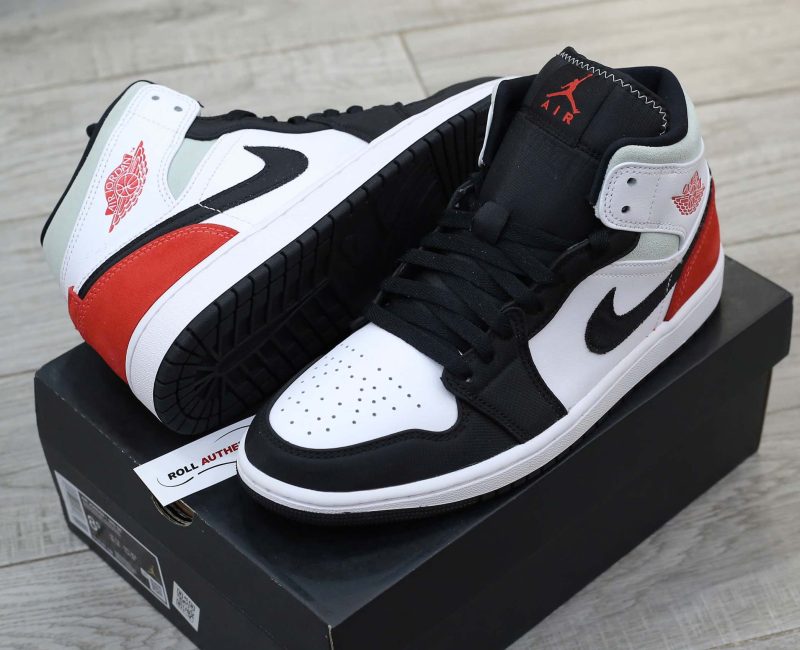 Giày Nike Air Jordan 1 Mid SE 'Union Black Toe' Real