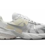 Giày Nike V2K Run ‘Metallic Silver’ Like Auth