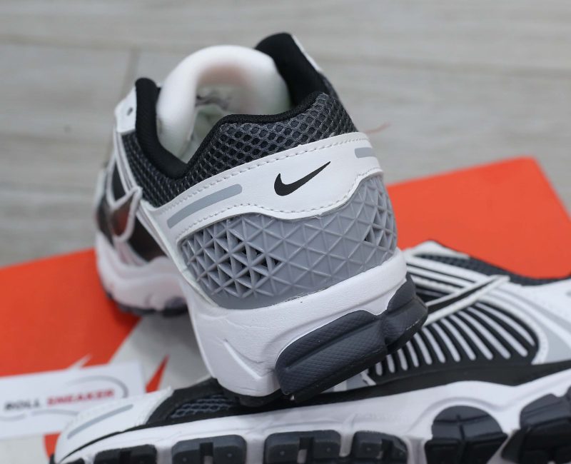 Giày Nike Zoom Vomero 5 Dark Grey Black White Like Auth