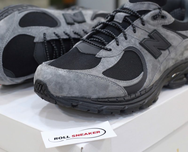 Giày New Balance 2002R x GORE-TEX ‘Charcoal’ Chuẩn 99% Auth