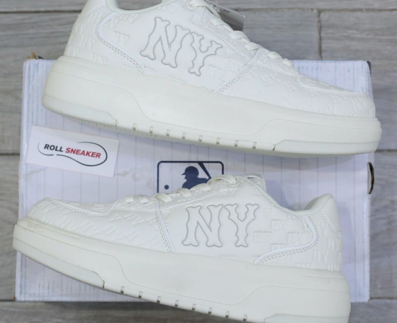 Giày MLB Korea Chunky Liner Embo Mono Cooperstown New York Yankees White Like Auth